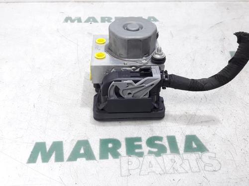 Used ABS pump FIAT PANDA (312_, 319_) 0.9 (312PXP1A) (60 hp) 31462187