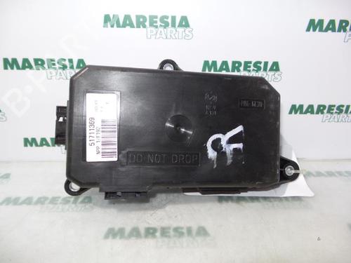 Used Control unit FIAT STILO (192_) 1.6 16V (192_XB1A) (103 hp) 31435766