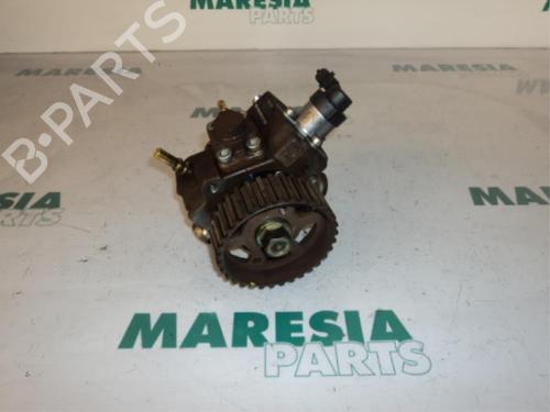 Used Fuel pump PEUGEOT 307 Break (3E) 1.6 HDi 110 (109 hp) 31470645