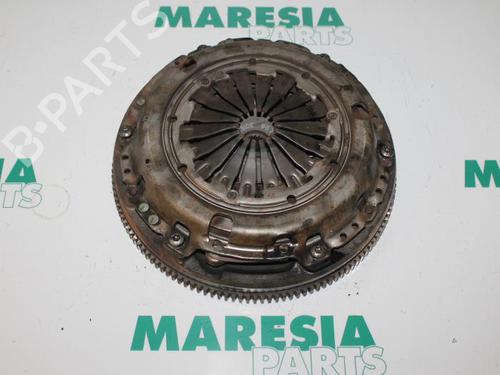 Used Flywheel CITROËN C5 III (RD_) 1.6 HDi 110 (RD9HZC) (109 hp) 31513397