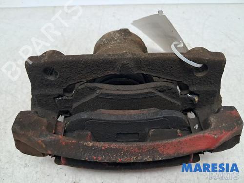 Used Right front brake caliper Right front brake caliper PEUGEOT 107 (PM_, PN_) 1.0 (68 hp) 34496471 34496471