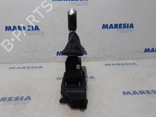 Used Gear lever PEUGEOT 508 SW I (8E_) 1.6 HDi (112 hp) 31400886