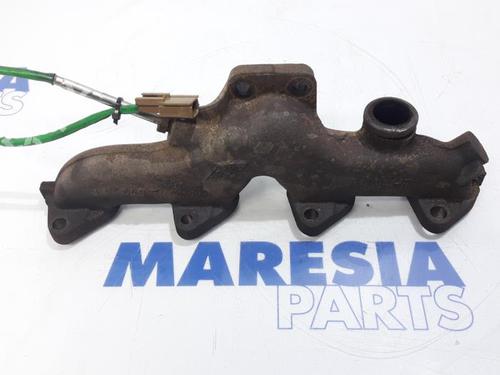 Used Exhaust manifold RENAULT MEGANE III Grandtour (KZ0/1) 1.5 dCi (KZ0C, KZ1A) (90 hp) 31404517