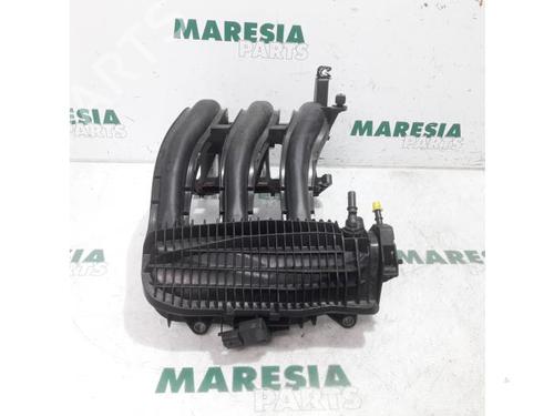 Used Injection rail Injection rail PEUGEOT 208 I (CA_, CC_) 1.0 VTi (68 hp) 31489071 31489071