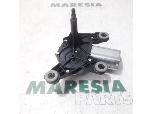 Used Rear wiper motor FIAT PANDA (312_, 319_) 0.9 (312PXN1A, 312PXN11) (80 hp) 31490732