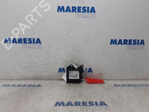 Airbag styreenhed PEUGEOT 308 SW II (LC_, LJ_, LR_, LX_, L4_) 1.6 BlueHDi 120 (120 hp) 31527429