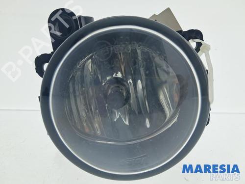 Used Right front fog light Right front fog light 37875430 37875430