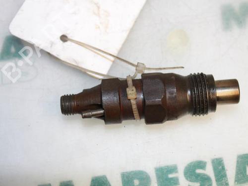 Used Injector CITROËN BERLINGO / BERLINGO FIRST MPV (MF_, GJK_, GFK_) 1.9 D (MFDJY) (68 hp) 31523441