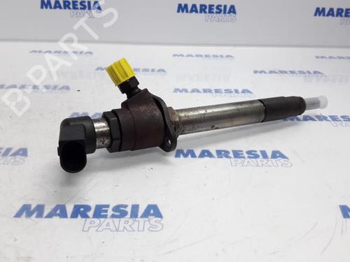 Inyector CITROËN C6 (TD_) 2.7 HDi (204 hp) 31435302