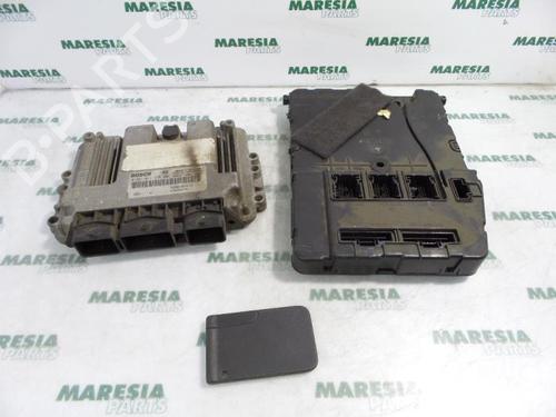Used Engine control unit (ECU) RENAULT MEGANE II (BM0/1_, CM0/1_) 1.9 dCi (BM0G, CM0G) (120 hp) 31444939