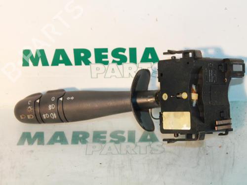 steering-column-stalk-renault-laguna-ii-bg01_-2001-2002-2003-2004-2005-2006-2007-31395062 main image