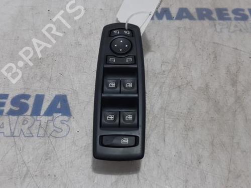 Used Switch RENAULT MEGANE III Grandtour (KZ0/1) 1.4 TCe (KZ0F, KZ1V) (130 hp) 31521799
