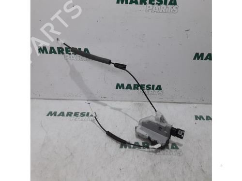 Used Electronic module CITROËN C5 III Break (RW_) 2.0 HDi (136 hp) 31389043