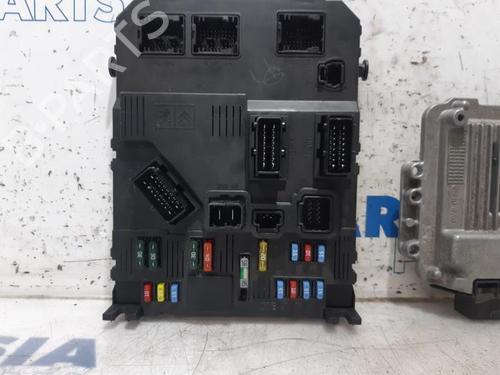 Engine control unit (ECU) PEUGEOT PARTNER MPV (5_, G_) 1.6 HDi 90 | BP31518444M57 - Image 4