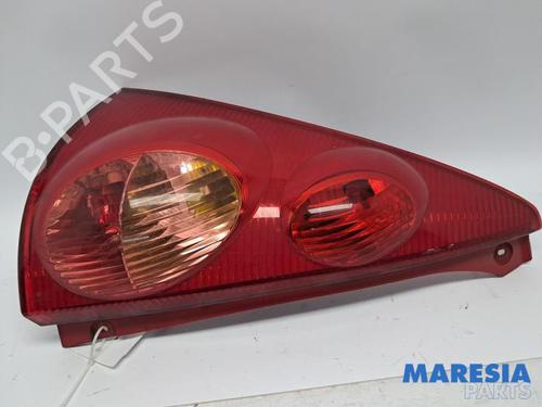 Used Left taillight PEUGEOT 107 (PM_, PN_) 1.0 (68 hp) 31414507