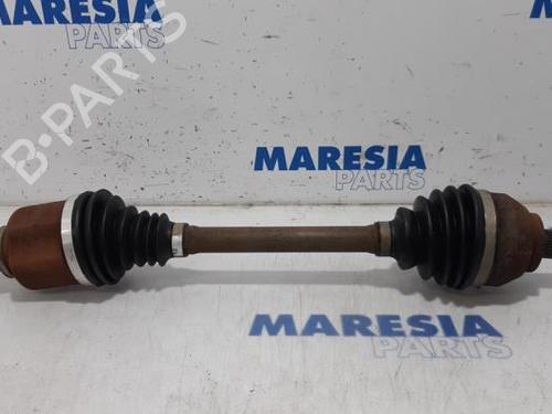 Used Left front driveshaft RENAULT TRAFIC III Van (FG_) 1.6 dCi 145 (FGMG) (145 hp) 31442509