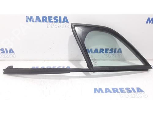 Vidro triangular frente esquerdo CITROËN C3 II (SC_) 1.6 VTi 120 (120 hp) 31430779