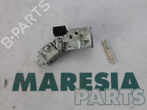 Used Ignition barrel CITROËN C3 II (SC_) 1.2 VTi 82 (82 hp) 31504381