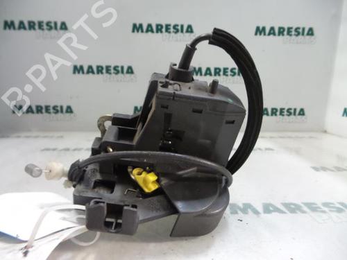 electronic-module-renault-clio-ii-bb_-cb_-1998-1999-2000-2001-2002-2003-2004-2005-2006-2007-2008-2009-2010-2011-2012-2013-2014-2015-2016-31387587 main image