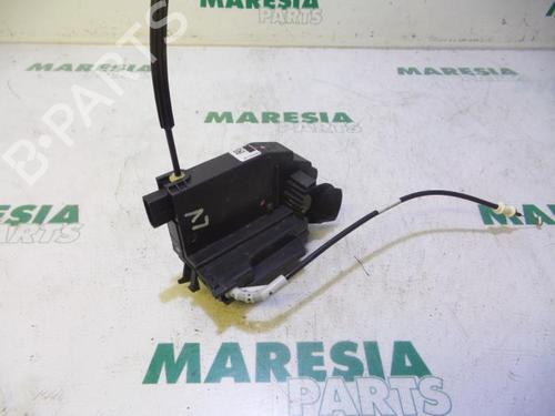 electronic-module-peugeot-308-sw-ii-lc_-lj_-lr_-lx_-l4_-2014-2015-2016-2017-2018-2019-2020-2021-31498079 main image