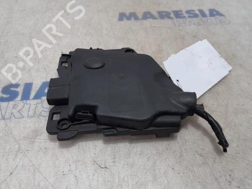 Used Control unit CITROËN C3 II (SC_) 1.2 VTi 82 (82 hp) 31533896