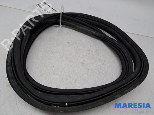 Used Crossmember FIAT 500 C (312_) 1.2 (312CXA1A, 312AXA1A) (69 hp) 31411124