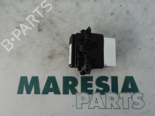 Used Electronic sensor RENAULT MEGANE III Grandtour (KZ0/1) 1.5 dCi (KZ09, KZ0D, KZ1G, KZ29, KZ14, KZ1W, KZ10, KZ1F,... (110 hp) 31411379