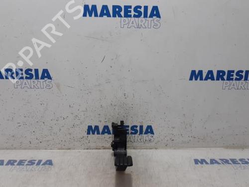 Used Electronic module RENAULT TRAFIC III Van (FG_) 1.6 dCi 95 (FGMJ, FGMR) (95 hp) 31444949