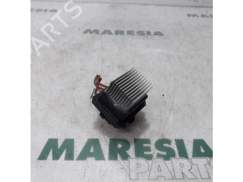 electronic-sensor-renault-clio-iv-bh_-2012-2013-2014-2015-2016-2017-2018-2019-2020-2021-31428451 main image