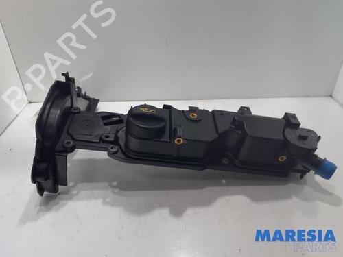 Used Valve cover CITROËN DS3 (SA_) 1.4 HDi 70 (SA8HP4) (68 hp) 31397818
