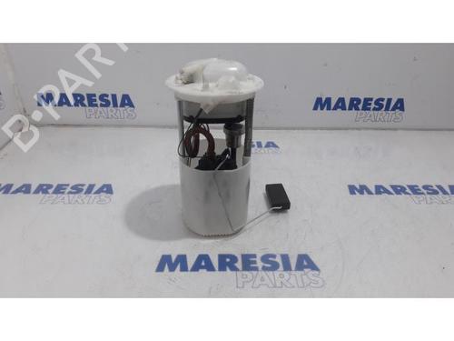 Used Fuel pump FIAT 500 (312_) 1.2 (312AXA1A) (69 hp) 31424120