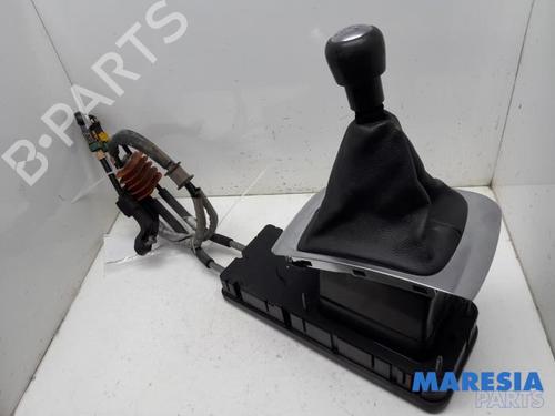 Used Gear lever CITROËN C4 Grand Picasso II (DA_, DE_) 1.6 THP 155 (156 hp) 31482781