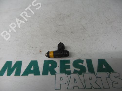 Used Injector RENAULT SCÉNIC I MPV (JA0/1_, FA0_) 1.6 (JA00) (110 hp) 31440041