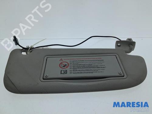 Used Right sun visor Right sun visor 37992386 37992386