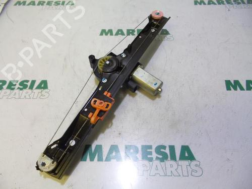 Used Front right window mechanism FIAT GRANDE PUNTO (199_) 1.4 T-Jet (199AXM1A, 199BXM1A, 199BXN1A) (120 hp) 31453622