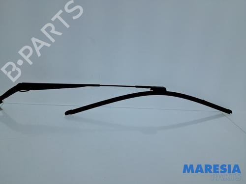 Used Front windshield wiper arm Front windshield wiper arm OPEL ADAM (M13) 1.0 (90 hp) 33296450 33296450