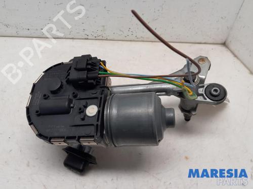 Used Front wiper motor PEUGEOT 3008 I MPV (0U_) 1.6 VTi (120 hp) 31405947
