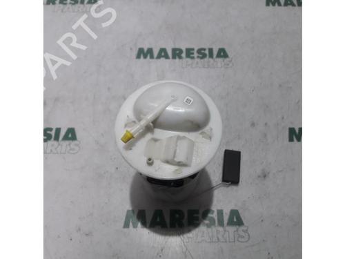 Used Fuel pump FIAT 500 (312_) 1.2 (312AXA1A) (69 hp) 31481406
