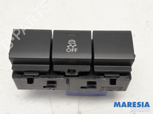 switch-peugeot-208-i-ca_-cc_-2012-2013-2014-2015-2016-2017-2018-2019-2020-2021-31402385 main image