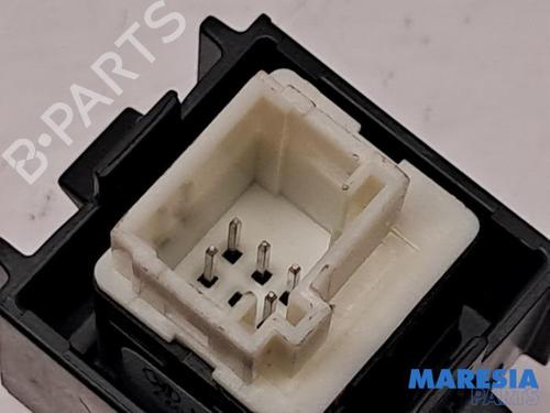 Switch CITROËN C3 III (SX) 1.2 PureTech 82 | BP31475427I30