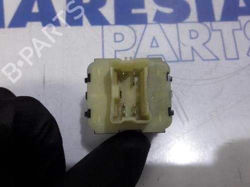 Switch RENAULT CLIO IV Grandtour (KH_) 1.5 dCi 90 (KHN3, KHN4) | BP31467829I30