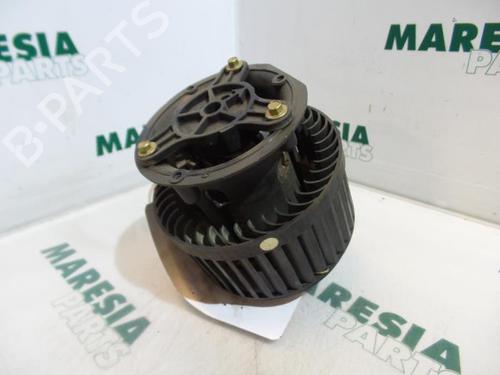 Used Heater blower motor RENAULT VEL SATIS (BJ0_) 2.2 dCi (BJ0E, BJ0F) (150 hp) 31492417