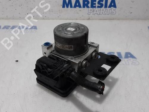 Módulo de ABS OPEL VIVARO B Van (X82) 1.6 CDTI (05) (120 hp) 31408590