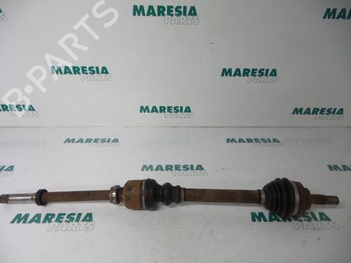 Used Right front driveshaft PEUGEOT 307 (3A/C) 1.4 HDi (68 hp) 31384312