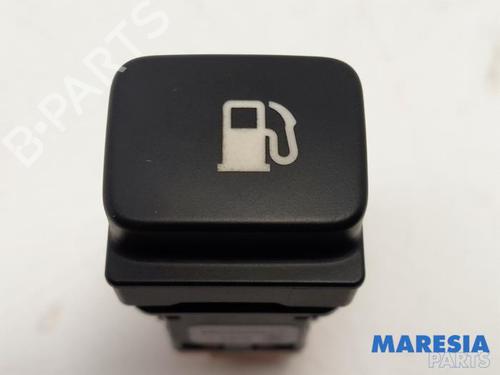 switch-citroen-c4-grand-picasso-i-ua_-2006-2007-2008-2009-2010-2011-2012-2013-31455656 main image