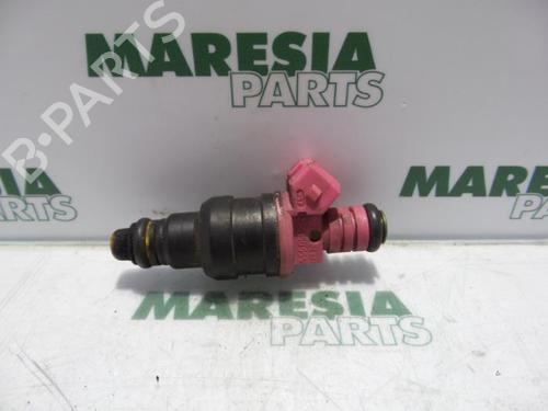 injector-renault-twingo-i-c06_-1993-1994-1995-1996-1997-1998-1999-2000-2001-2002-2003-2004-2005-2006-2007-2008-2009-2010-2011-2012-31481986 main image