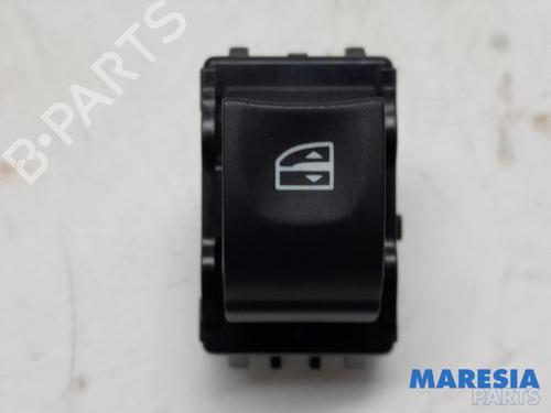 switch-renault-megane-iii-coupe-dz01_-2008-2009-2010-2011-2012-2013-2014-2015-2016-31501795 main image
