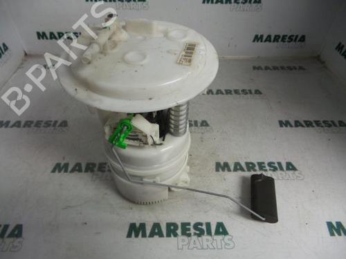 Used Fuel pump PEUGEOT 3008 I MPV (0U_) 1.6 VTi (120 hp) 31437431