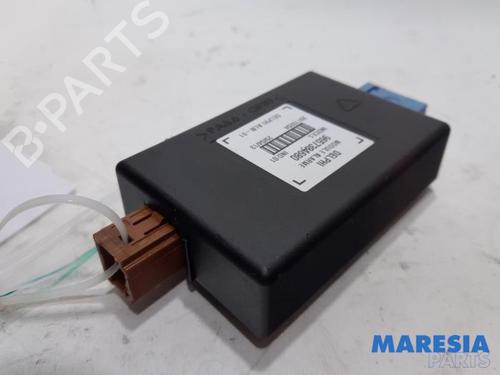 Used Electronic module PEUGEOT EXPERT Van (VF3A_, VF3U_, VF3X_) 2.0 HDi 120 (120 hp) 31486479