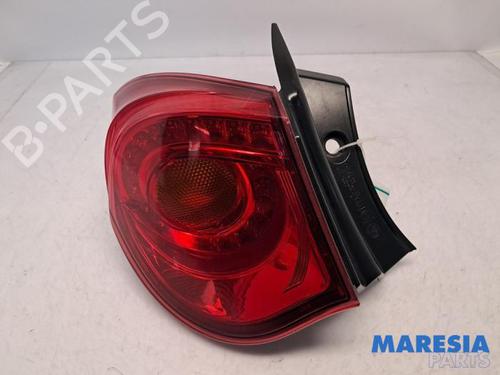 Used Left taillight ALFA ROMEO GIULIETTA (940_) 1.4 TB (940FXB1A, 940FXB11) (170 hp) 31452125